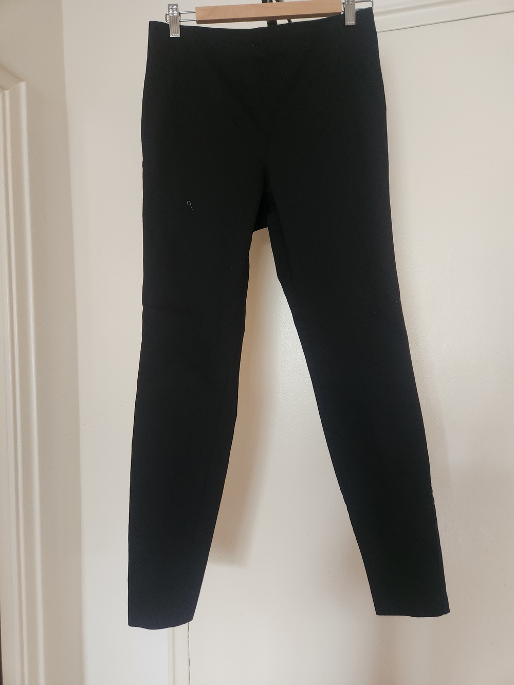 H&M Black Cropped Slim Pants